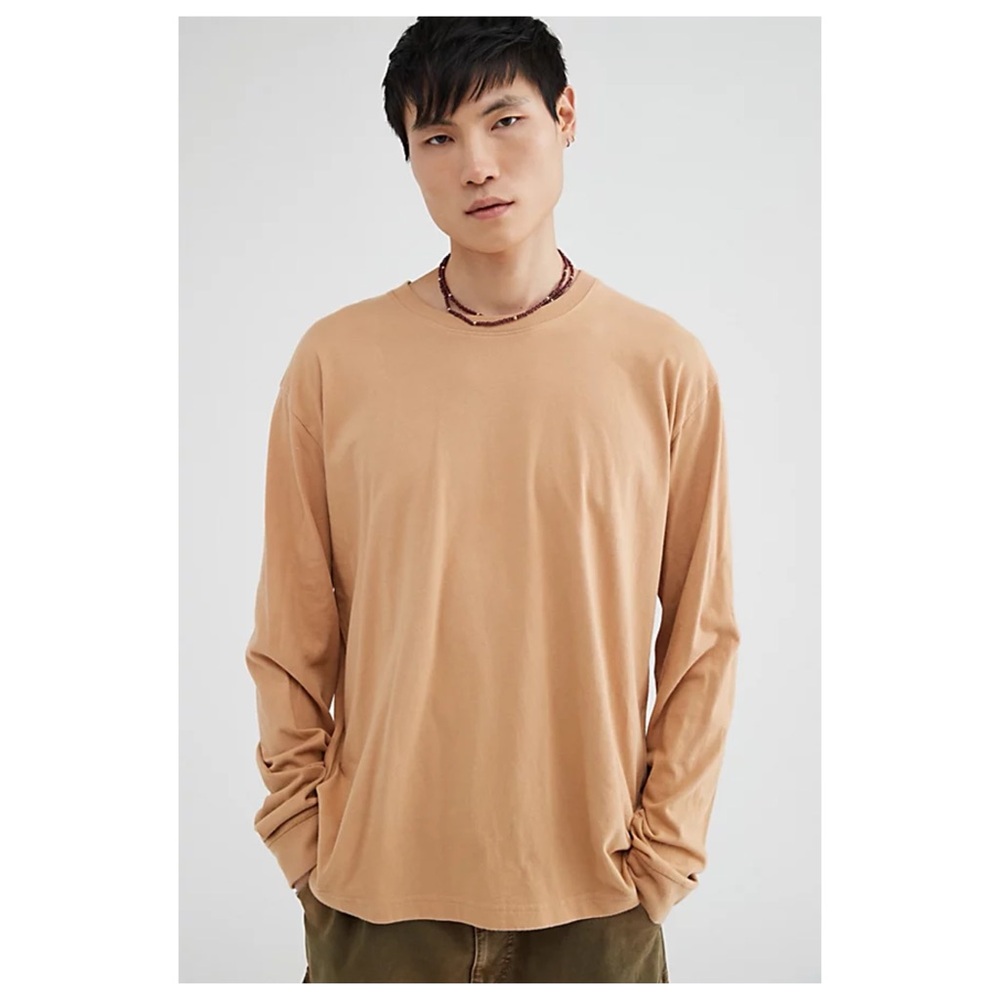 Bdg Universal Long Sleeve Tee In Taupe